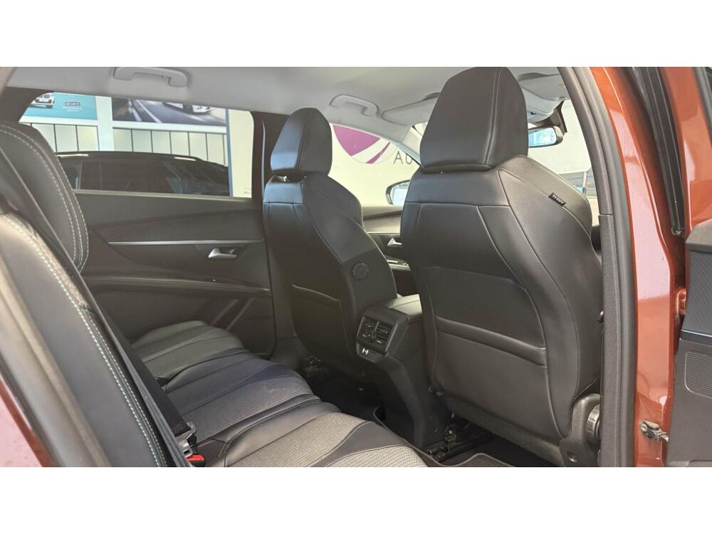 5008 BlueHDi 130 EAT8 Allure Phase 2 - 2022 - CARPLAY - CAMERA - 2022 occasion 60740 Saint-Maximin