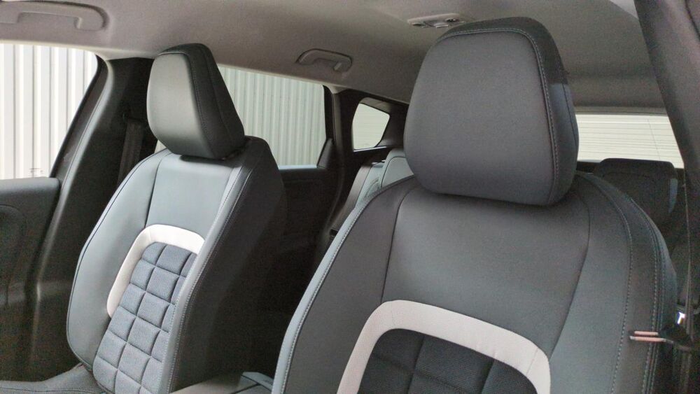 C5 aircross Hybride 145 bva e-dcs6 plus + pack techno 2026 occasion 34190 Ganges