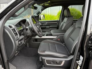 RAM 1500 CREW LAIE SPORT NIGHT EDITION 2025 occasion 91830 Le Coudray-Montceaux