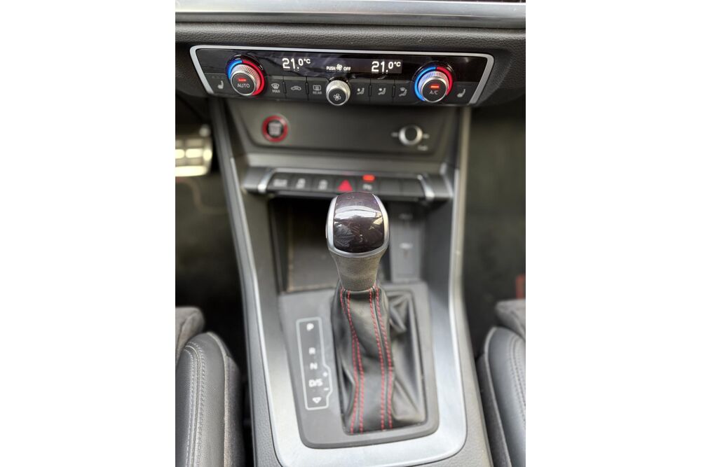 RS Q3 Audi 2.5 TFSI 400 ch Quattro S tronic Gris Nardo Suivi 2021 occasion 78760 Jouars-Pontchartrain