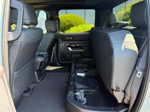 Divers CREWMAX LIMITED TRD OFF ROAD 2026 occasion 91830 Le Coudray-Montceaux