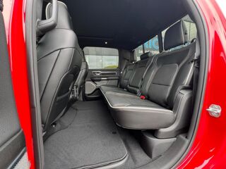 RAM 1500 CREW LAIE SPORT NIGHT EDITION AIR 2025 occasion 91830 Le Coudray-Montceaux