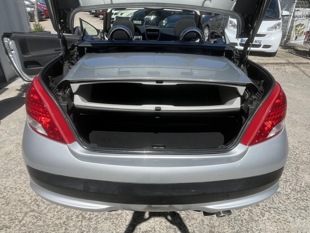 207 CC 1.6 VTi 16V - 120 CC COUPE CABRIOLET Sport PHASE 2 2011 occasion 83490 Le Muy