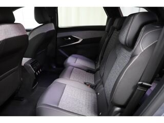 5008 Allure 1.2 Hybrid 145 e-DCS6 7 Places 2025 occasion 06550 La Roquette-sur-Siagne