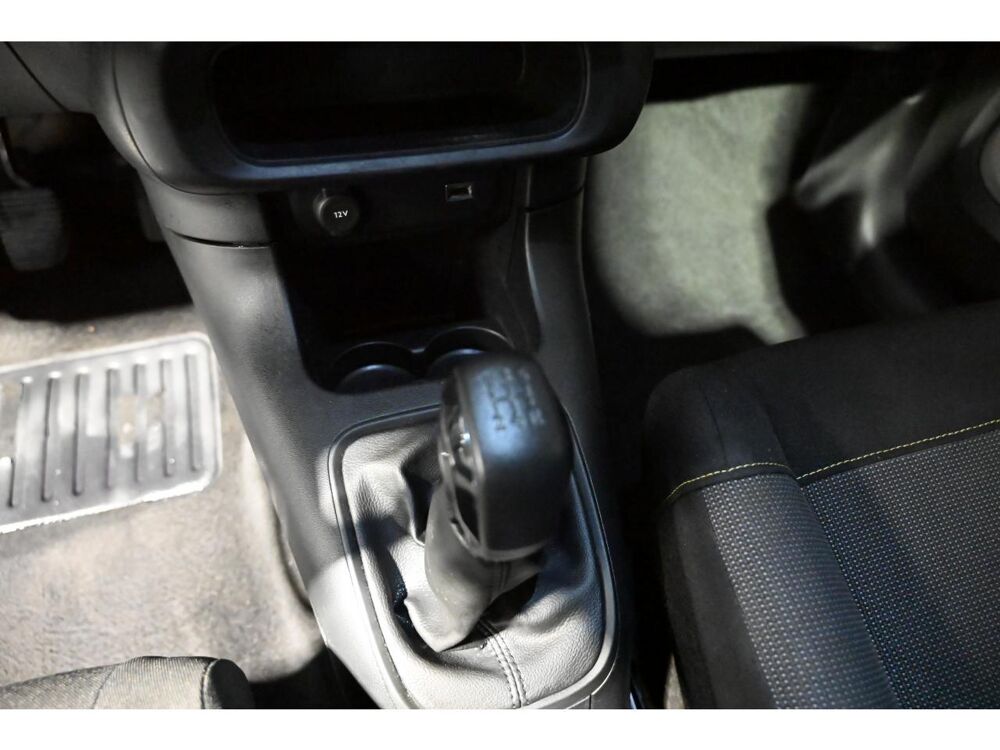 C3 1.2 PureTech 12V - 83 S&S 2016 BERLINE ENTREPRISE Feel Nav 2021 occasion 77100 Meaux