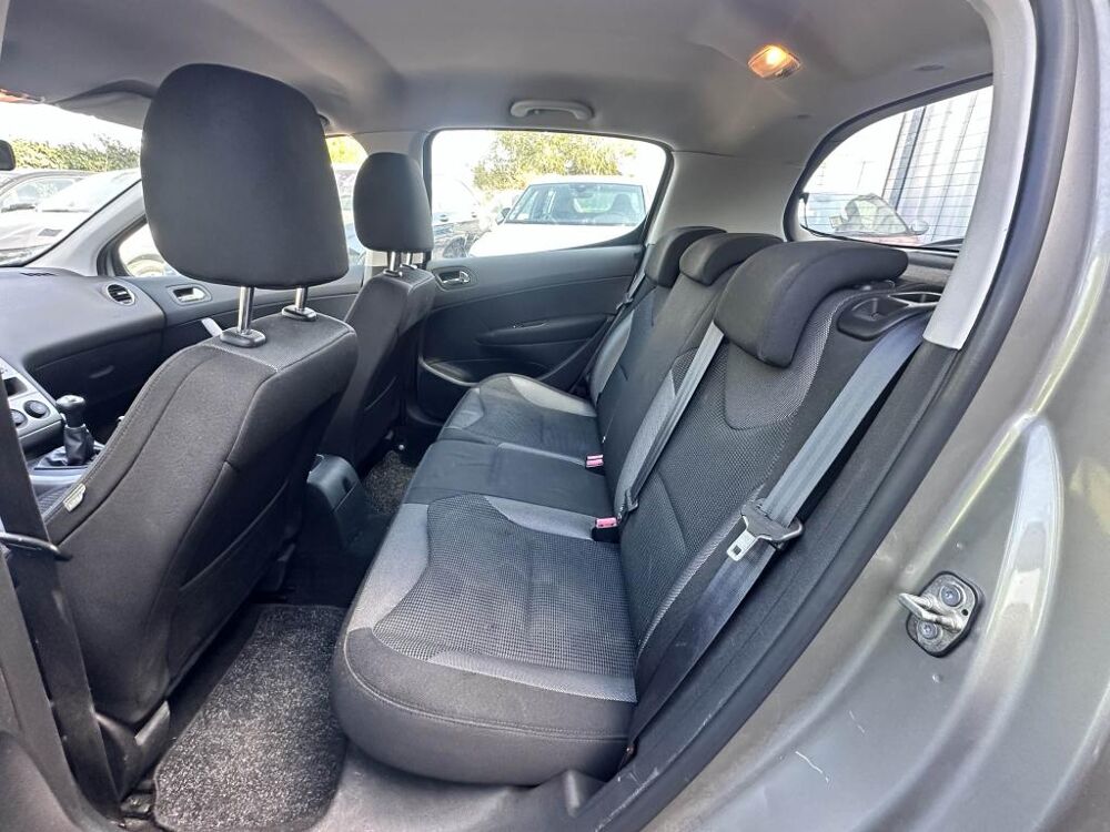 308 1.6 HDi 92 Business - COURROIE OK 2012 occasion 13760 Saint-Cannat
