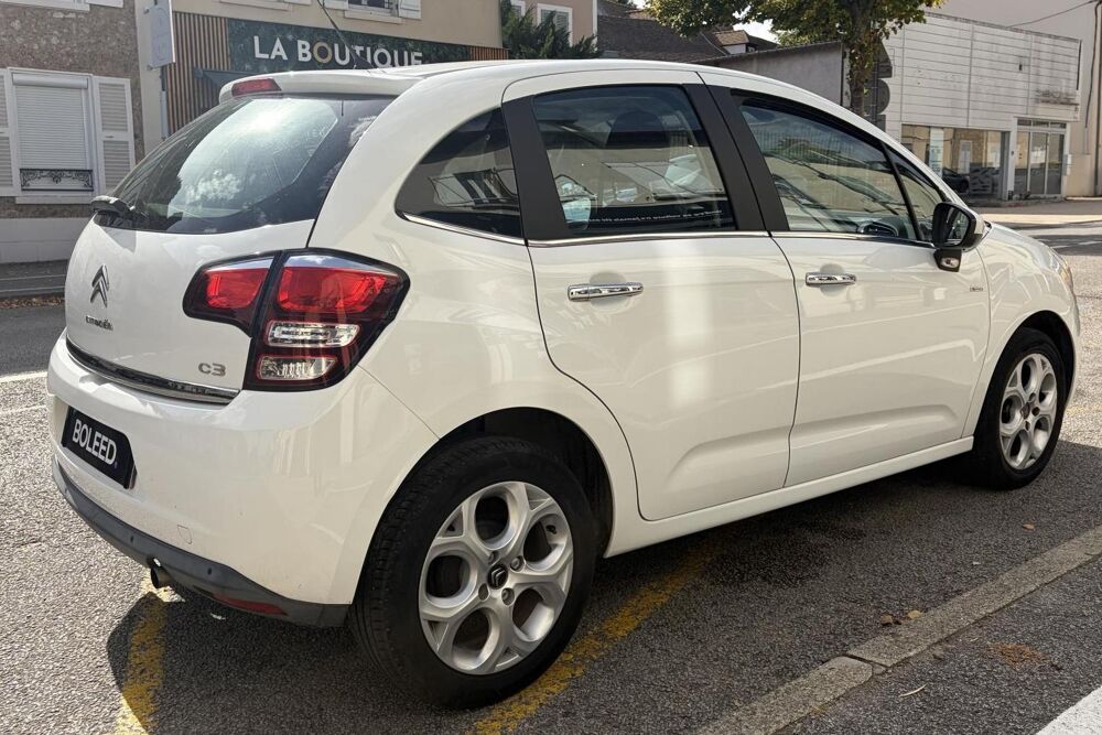 C3 1.2 VTI - 82 Exclusive - COURROIE FAITE - CLIMATISATION - 1E 2016 occasion 78760 Jouars-Pontchartrain