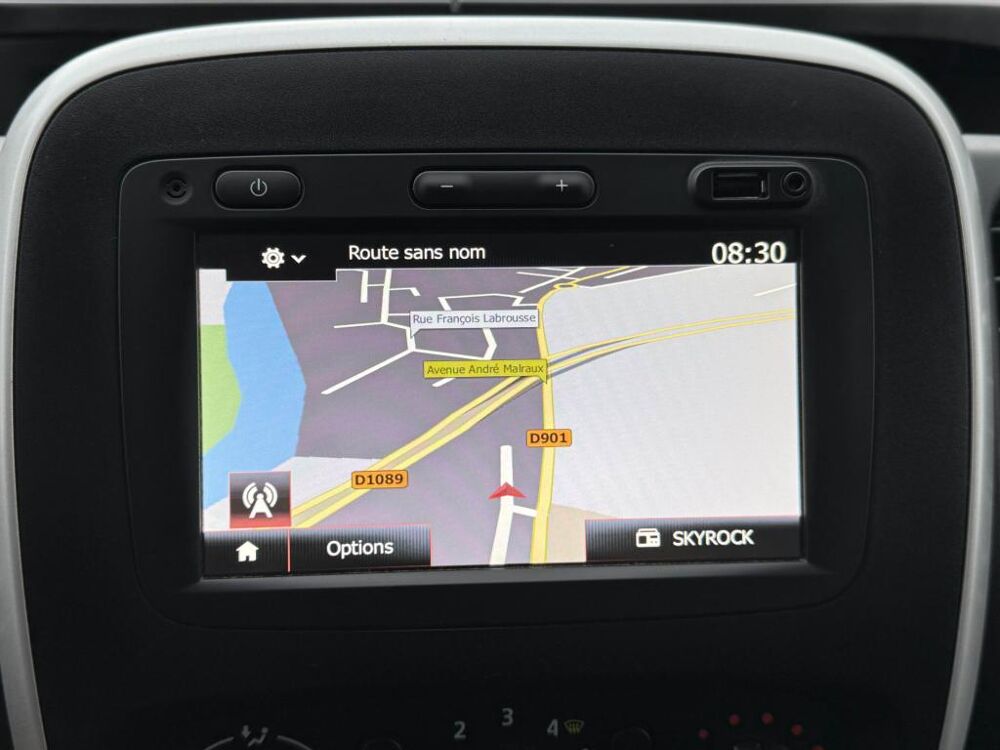 Trafic L1H1 1000 Kg 2.0 dCi - 120 Fourgon Confort TVA RECUPERABLE + 2021 occasion 19100 Brive-la-Gaillarde
