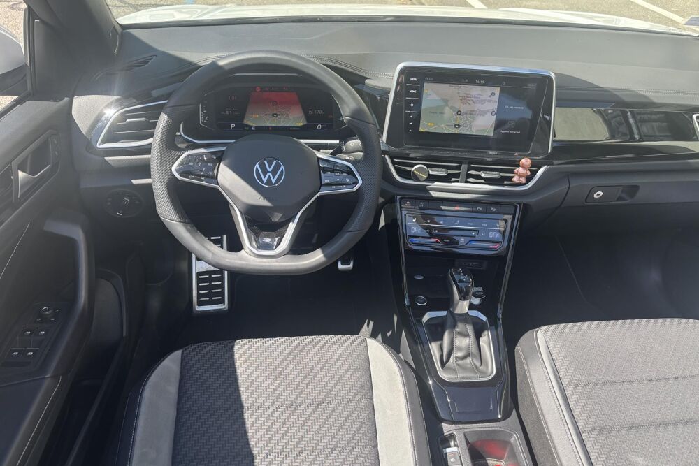 T-ROC 1.5 TSI 150 R-Line - CarPlay - Sieges & Volant Chauffants 2022 occasion 78760 Jouars-Pontchartrain