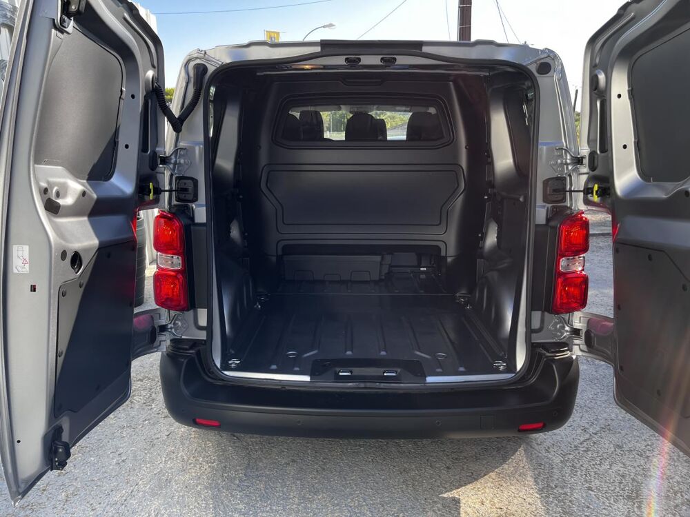 Jumpy M 2.0 BlueHDi - 145 S&S III CABINE APPROFONDIE Cabine appro 2023 occasion 83490 Le Muy