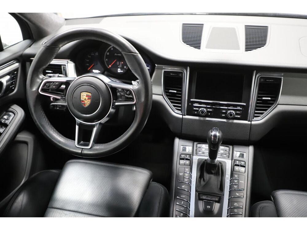 Macan Turbo 3.6 400 PDK 2015 occasion 06550 La Roquette-sur-Siagne