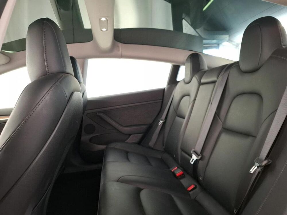 Model 3 RWD MY22 Standard Plus 2022 occasion 47200 Saint-Pardoux-du-Breuil