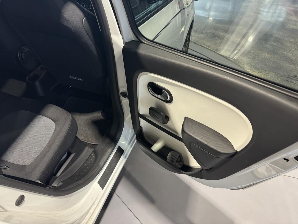 Twingo 0.9TCe Intens - 90 - CLIMATISATION - REGULATEUR - BLUETOOTH 2016 occasion 25300 Pontarlier