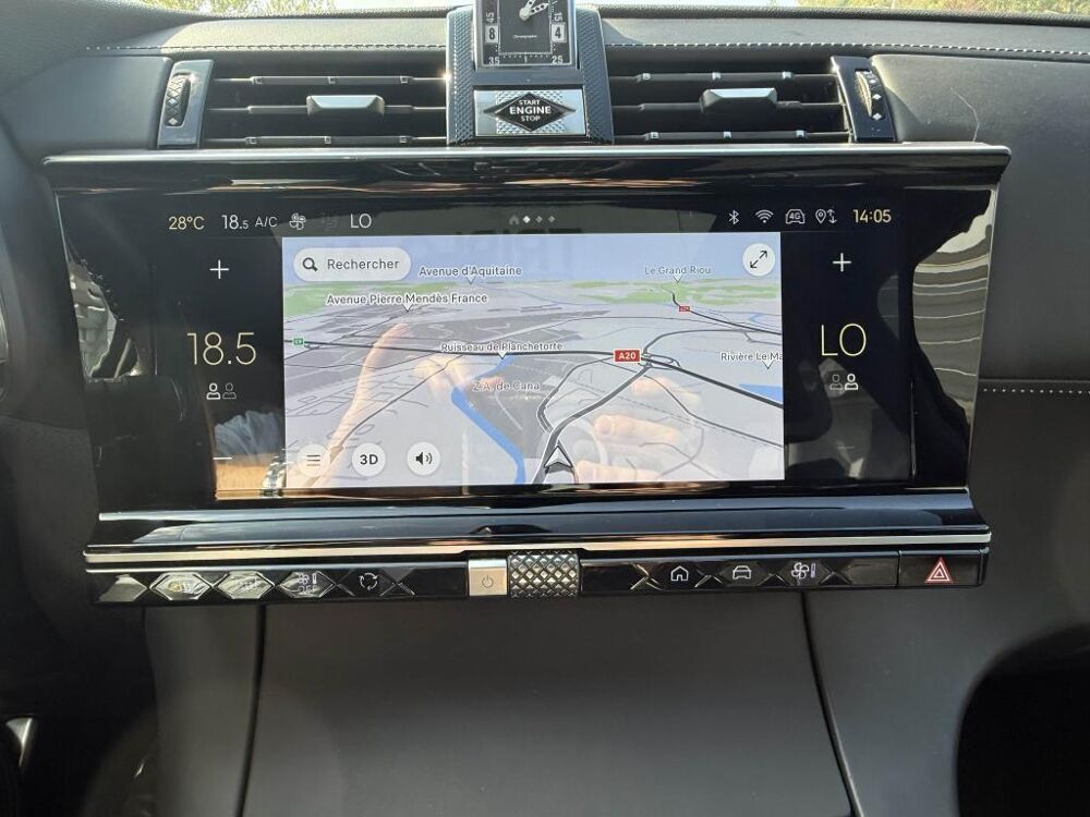 DS3 DS7 1.5 BlueHDi - 130 - BV EAT8 Opera GPS + ATTELAGE + TOIT 2023 occasion 19100 Brive-la-Gaillarde