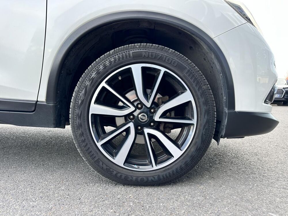 X-Trail 1.6 DCI 130CH BV XTRONIC CONNECT EDITION ENTRETIEN A JOUR - 2015 occasion 33450 Montussan