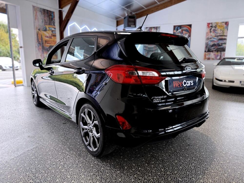 Fiesta 1.0 EcoBoost - 100 S&S Euro 6.2 2017 BERLINE ST-Line PHASE 2019 occasion 16000 Angoul&ecirc;me
