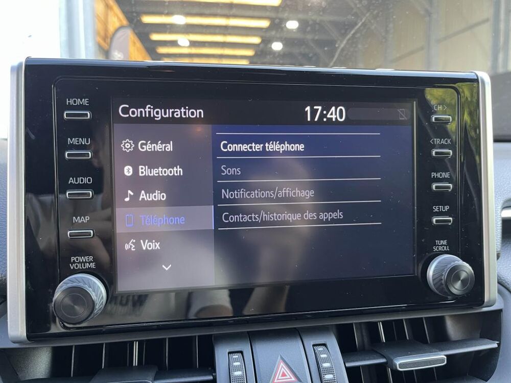 RAV 4 AWD HYBRID 222CH COLLECTION - CAM - SIEGES CHAUFFANTS - CARP 2019 occasion 13760 Saint-Cannat