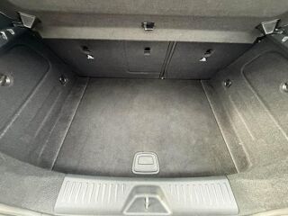 Classe A A 180 d - BV 7G-DCT Sport Edition - TOIT OUVRANT + CAMERA AR 2018 occasion 19100 Brive-la-Gaillarde