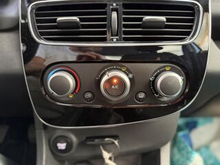 Clio 0.9 TCE 90CH ZEN GARANTIE 12 MOIS 2018 occasion 16000 Angoul&ecirc;me