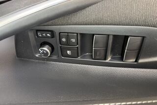 Corolla 1.8 Hybrid 140 - BV e-CVT Dynamic + 2024 2024 occasion 78760 Jouars-Pontchartrain
