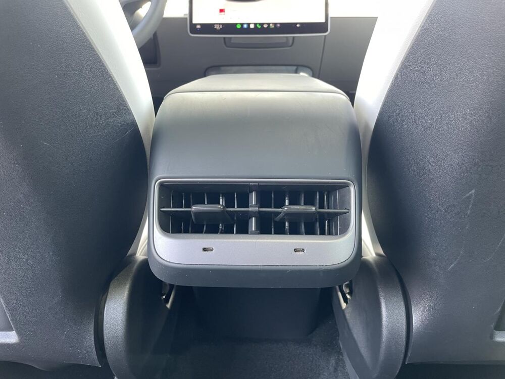 Model Y AWD PERFORMANCE + ATTELAGE - GARANTIE CONSTRUCTEUR 2023 occasion 33127 Saint-Jean-d'Illac