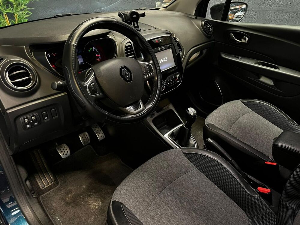 Captur - 1.5 DCi 90CH BVM5 - INTENS - GARANTIE 6 MOIS MINIMUM 2018 occasion 33700 M&eacute;rignac