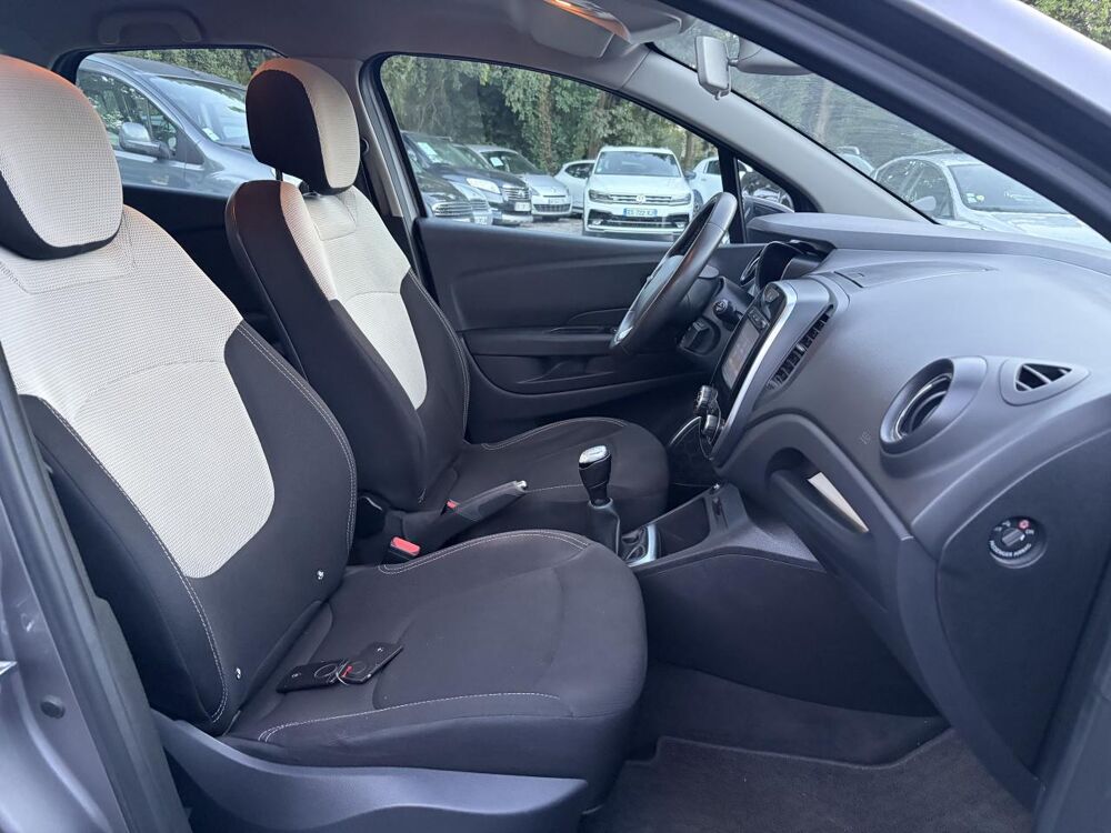 Captur 1.5 dCi - 90ch Intens 2018 / distribution, entretien, CT OK 2018 occasion 30260 Orthoux-S&eacute;rignac-Quilhan