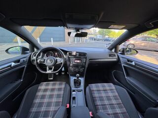 Golf 2.0 16V TSI BlueMotion - 230 VII BERLINE GTI Performance 2017 occasion 77185 Lognes