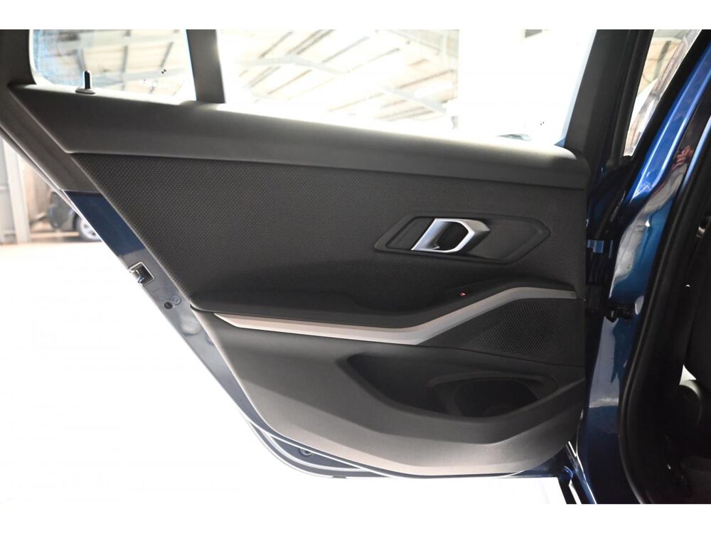 S&eacute;rie 3 318i Touring - BVA TOURING G21 LCI Business Design PHASE 2 2023 occasion 77100 Meaux