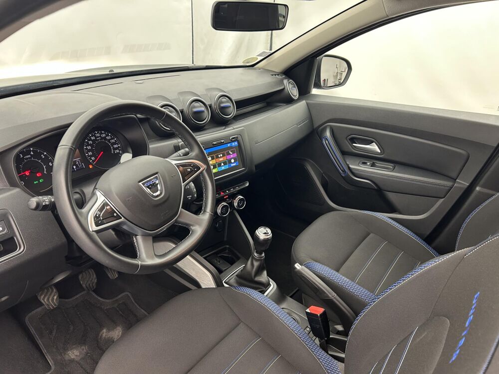 Duster 1.5 Blue dCi 115ch - finition 15 ANS - GARANTIE 12 MOIS 2021 occasion 33130 B&egrave;gles