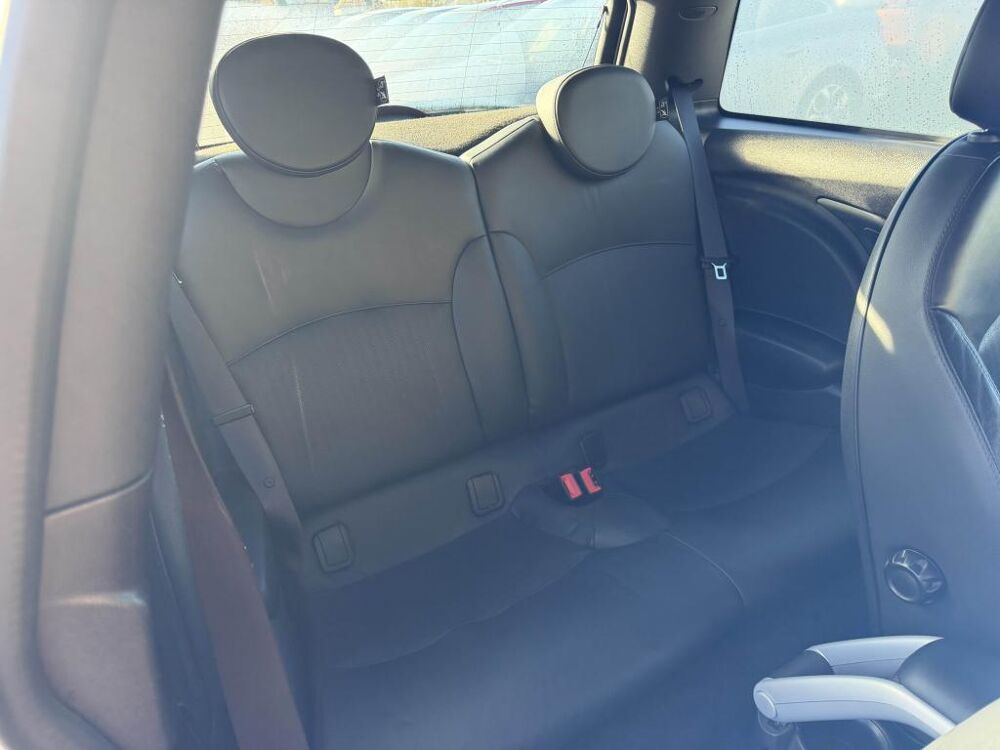 Cooper D R56 1.6i - 211 John Cooper Works - Clim + SUIVI COMPLET AVEC 2009 occasion 19100 Brive-la-Gaillarde