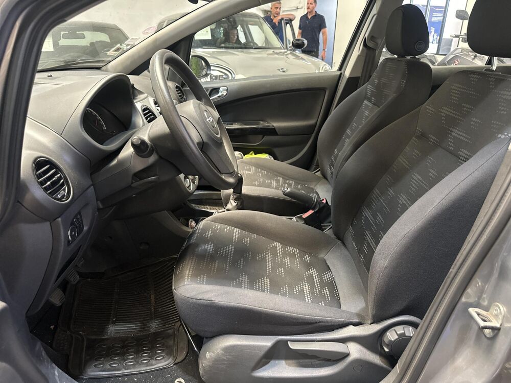Corsa 1.2i Twinport D BERLINE Graphite PHASE 2 2014 occasion 94360 Bry-sur-Marne