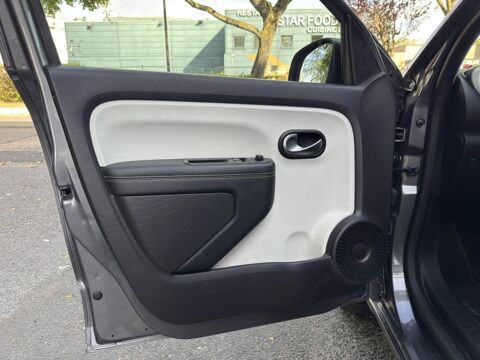 Twingo 1.0 Sce - 75 2020 III BERLINE Intens PHASE 2 2020 occasion 77185 Lognes