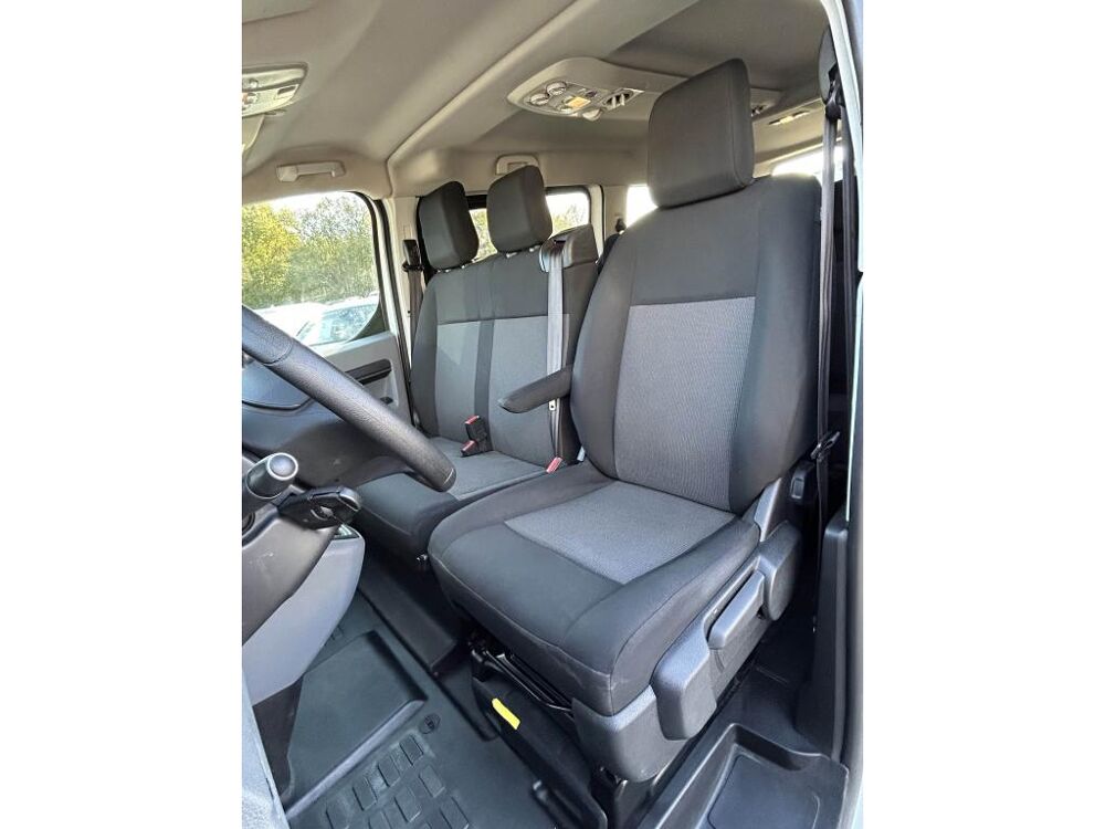 Proace city LONG 9 PLACES 1.5D 120ch D-4D DYNAMIC PROACE VERSO ( JUMPY E 2022 occasion 44700 Orvault