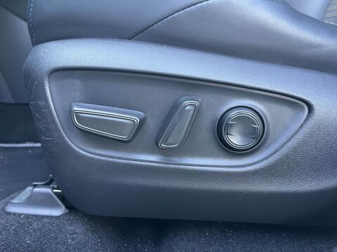 RAV 4 AWD HYBRID 222CH COLLECTION - CAM - SIEGES CHAUFFANTS - CARP 2019 occasion 13760 Saint-Cannat