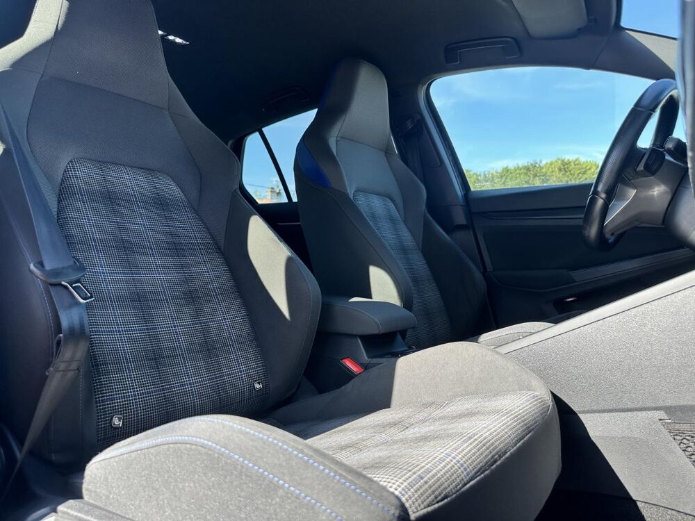 Golf 1.4 eHybrid OPF - 245 - BVA DSG 6 VIII GTE GARANTIE 1 2020 occasion 33450 Montussan