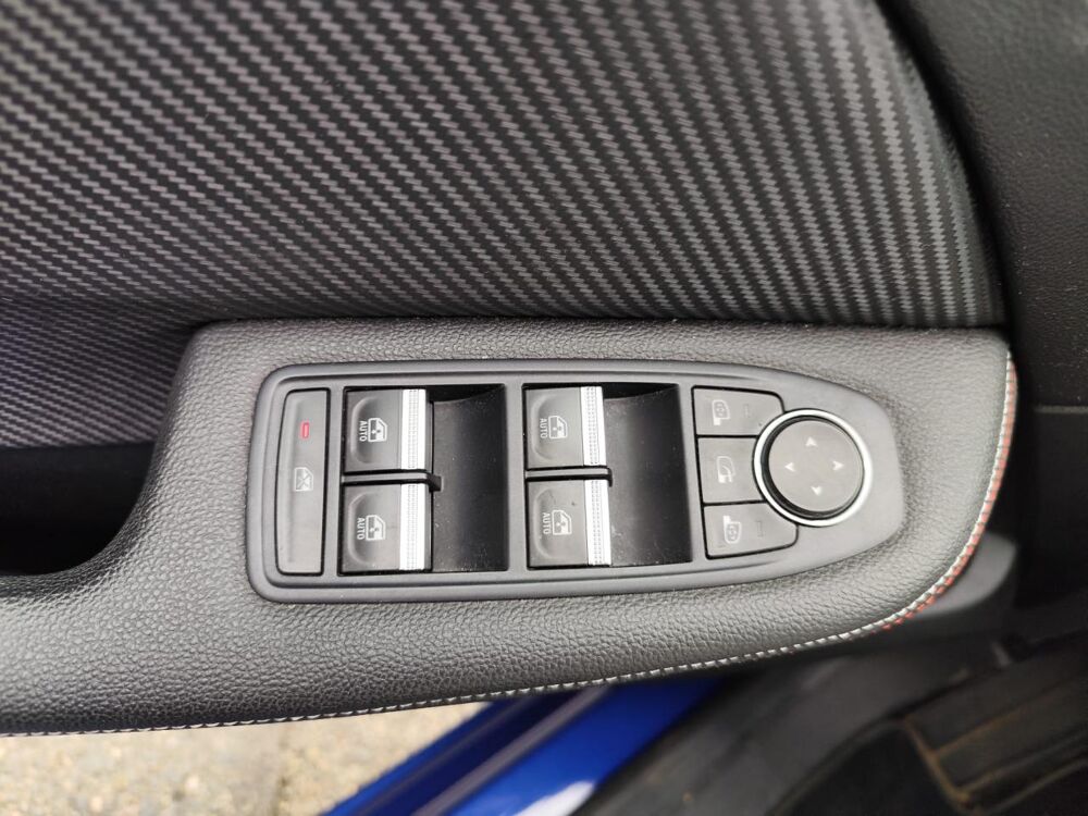 Clio 1.3 TCE 130 RS LINE EDC BVA 2020 occasion 42170 Saint-Just-Saint-Rambert