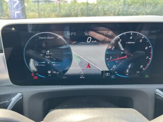 Classe CLA Shooting Brake 180 - 136 CV - AMG Line - Toit ouvrant - Atte 2020 occasion 49070 Beaucouz&eacute;