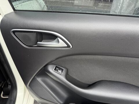 Classe B B 180 CDI BERLINE - Design CAMERA AR + CLIM 2014 occasion 19100 Brive-la-Gaillarde
