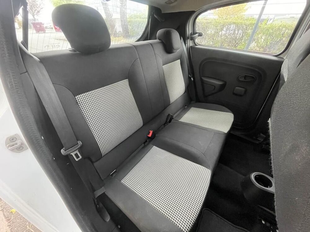 Twingo 1.0 SCe - 70 E6C Bo&icirc;te courte III BERLINE Life 2 2018 occasion 77185 Lognes