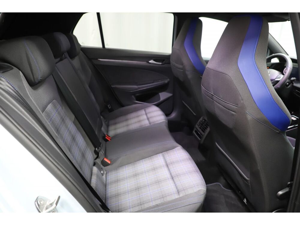 Golf VIII GTE 1.5 eHybrid 272 DSG 6 Phase 2 2025 occasion 06550 La Roquette-sur-Siagne
