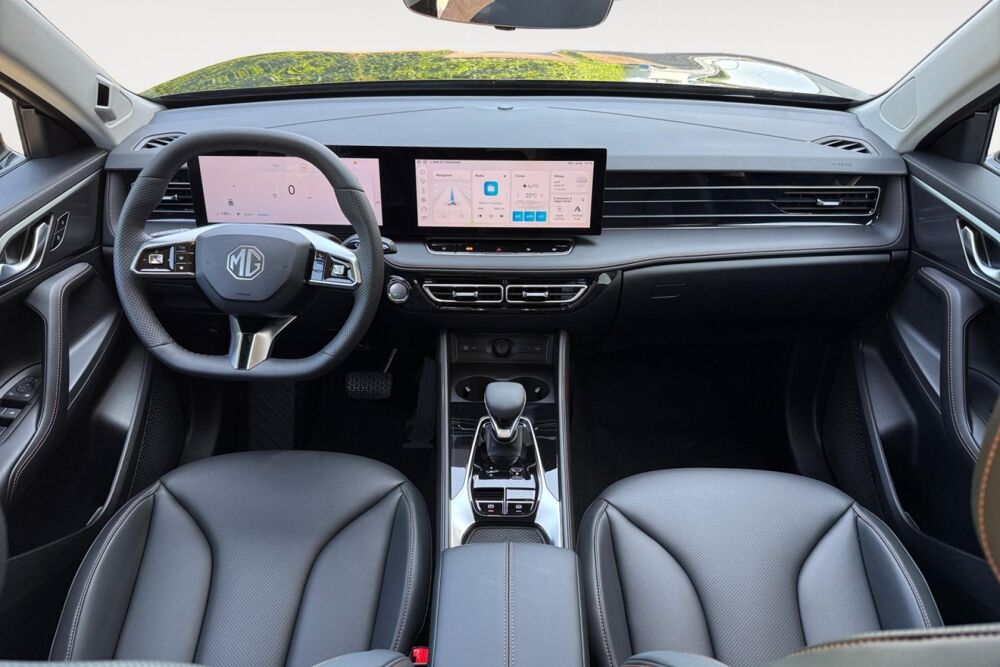 MG.EHS II 1.5 HYBRID+ 224 LUXURY 2026 occasion 38550 Clonas-sur-Var&egrave;ze