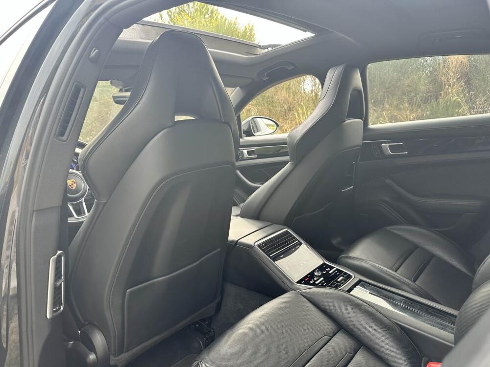 Panamera V6 4 E-HYBRID 462 PDK - TOIT PANO - ROUES ARRIERE DIRECTRICE 2017 occasion 13760 Saint-Cannat