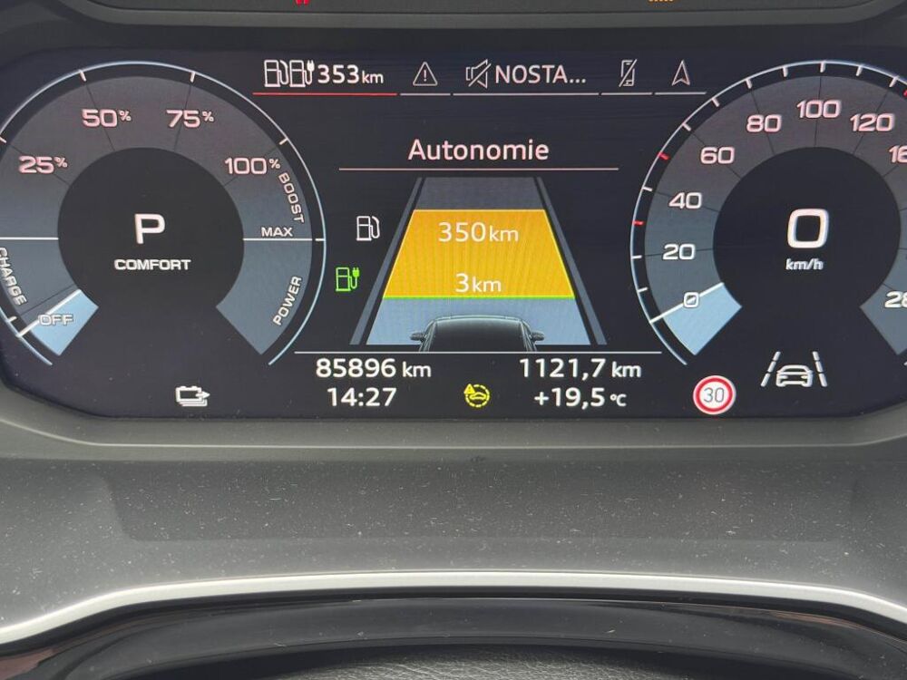 Q3 45 tfsi e 245 s line s tronic 6 2022 occasion 57525 Talange