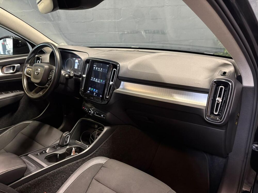 XC40 D3 150ch BVA Geartronic Momentum - GARANTIE 6 MOIS MINIMUM 2018 occasion 33700 M&eacute;rignac