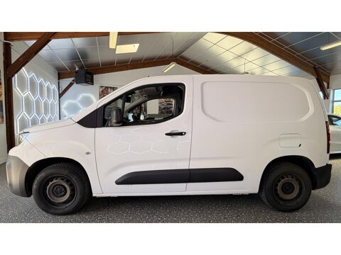Partner FOURGON 1.5 BLUEHDI 100CH 650 KG L1 M PACK ASPAHLT CONNECT 2021 occasion 16000 Angoul&ecirc;me