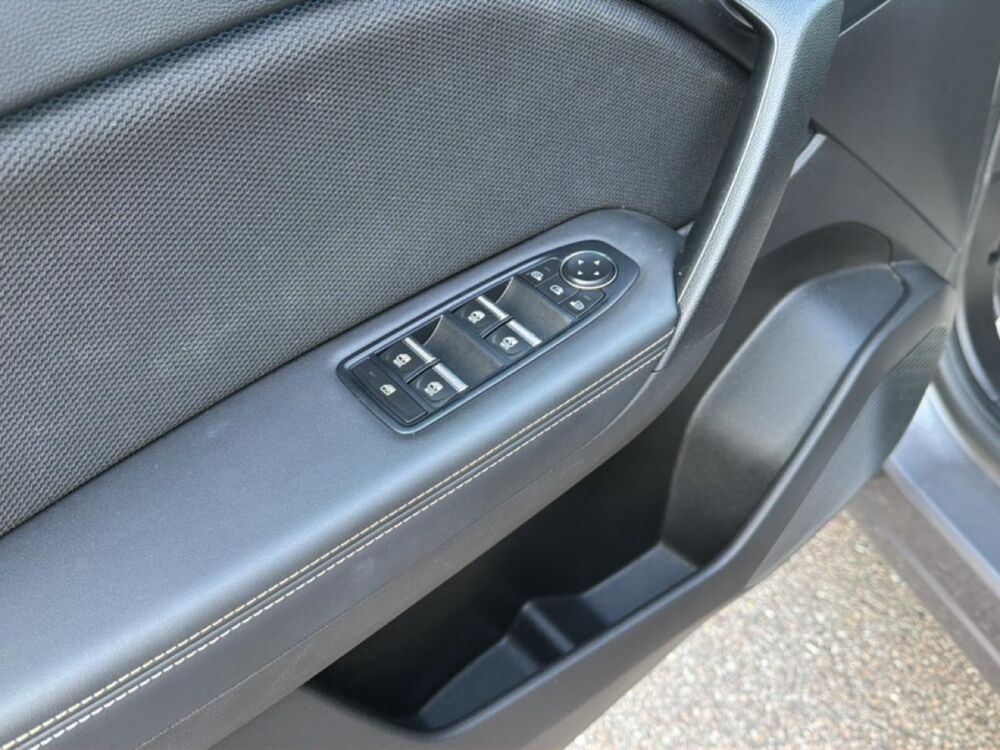 Symbioz 1.6 e-tech full hybrid 145 iconic 2025 occasion 88150 Chavelot