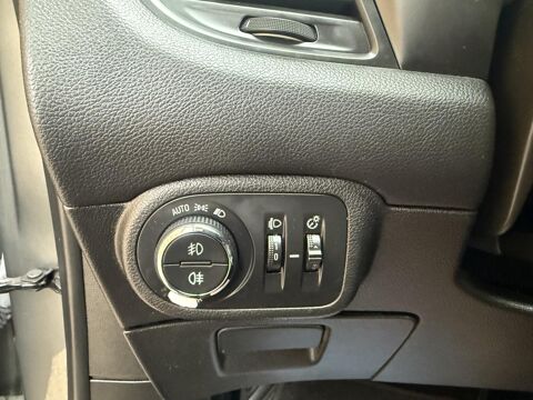 Zafira 2.0 CDTI BlueInjection - 170 - BVA - 7places C TOURER MONOS 2017 occasion 19100 Brive-la-Gaillarde