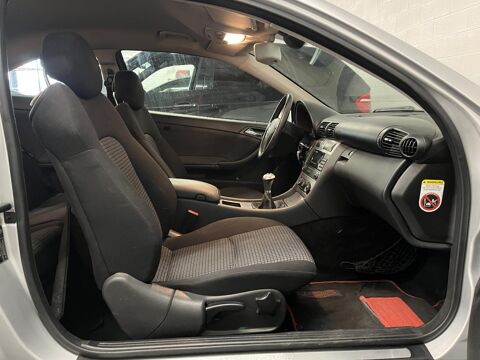 Classe C MERCEDES SPORTCOUPE 2.2 200 CDI 120 SPORT occasion 02000 Laon