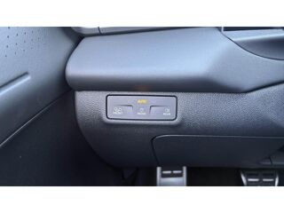 T-ROC 1.5 eTSI 150 DSG R-Line +IQ LIGHT+T.OUVR+GARANTIE 5 ANS+PACK 2026 occasion 81580 Soual
